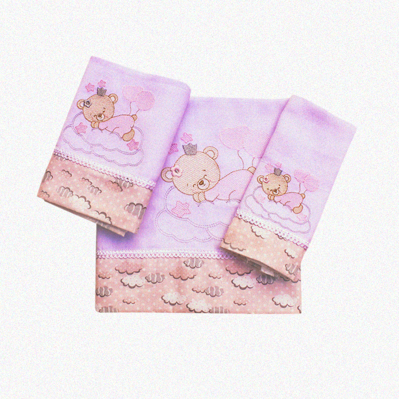 Kit com 3 peças (toalha fralda, lenço de boca e fralda de passeio) - Feminino