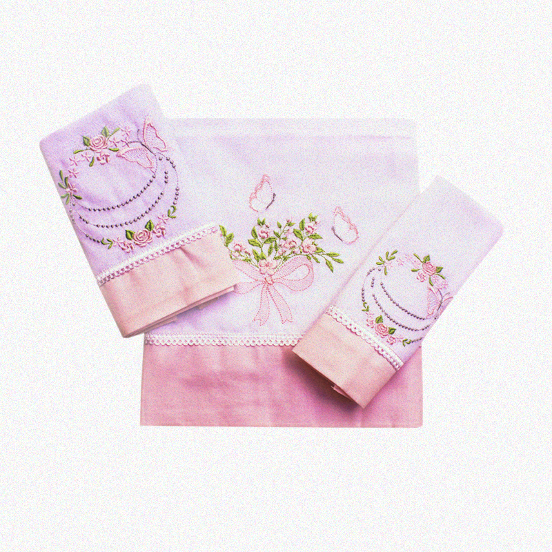 Kit com 3 peças (toalha fralda, lenço de boca e fralda de passeio) - Feminino