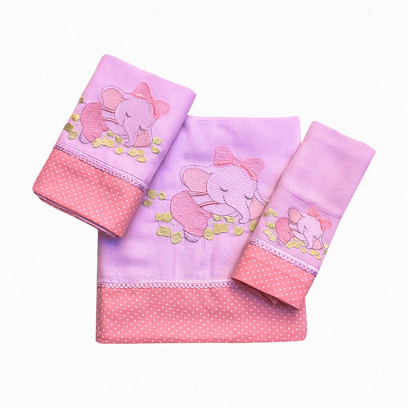 Kit com 3 peças (toalha fralda, lenço de boca e fralda de passeio) - Feminino