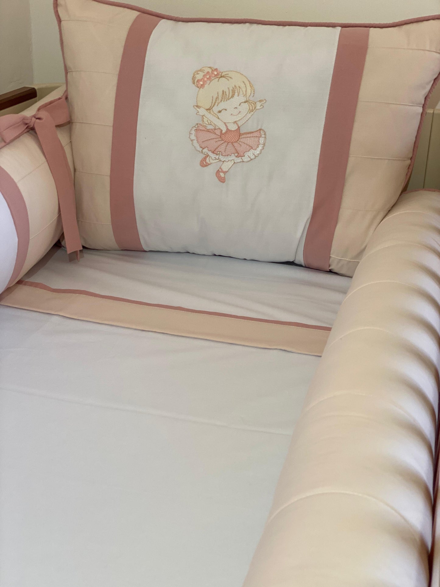 Kit de Berço - Encantado - 8 Peças - Feminino - Rose Bailarina