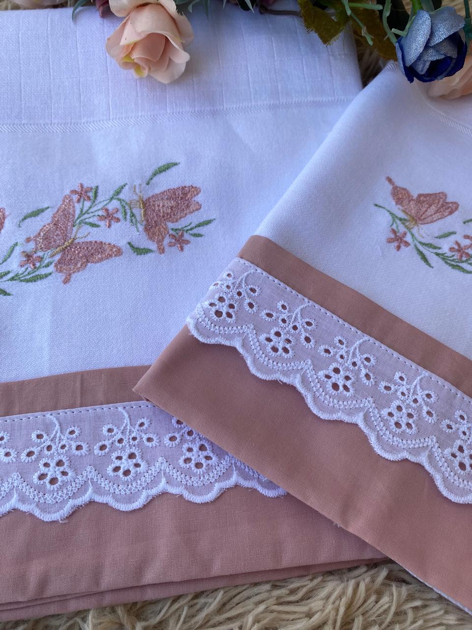 Kit 2 Peças Luxo- Fralda / Lenço de Boca-Valletex-Rose Escuro-Borboletas no Galho