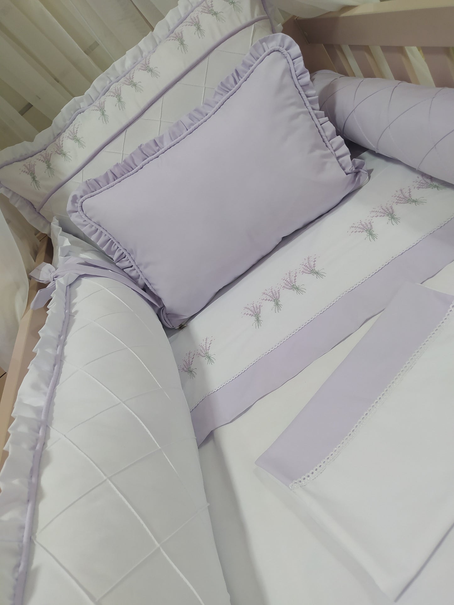 Kit de Berço - Superior Luxo Lavanda - 8 peças - Feminino