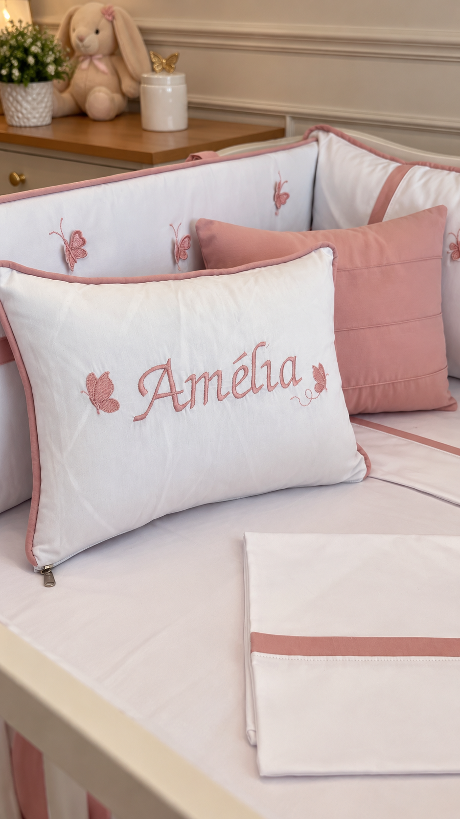 Kit Berço Encantado Luxo Jardim das Borboletas 3D - 8 Peças - Rose/Branco