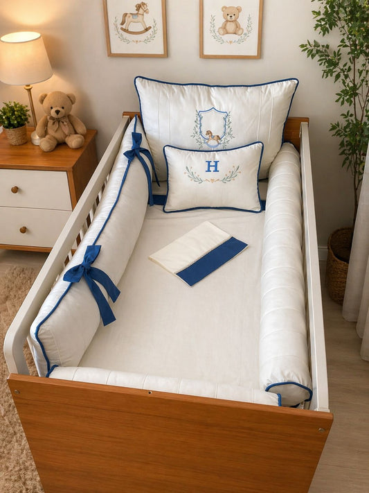Kit de Berço - Encantado - 9 Peças - Masculino- off white/azul noite-cavalinho