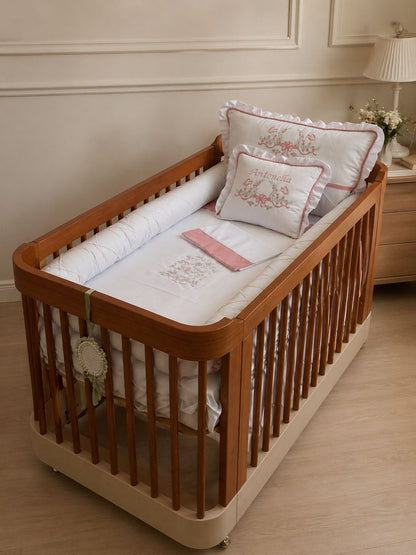 Kit Berço Encanto Luxo - 8 Peças - Rose/Branco-feminino