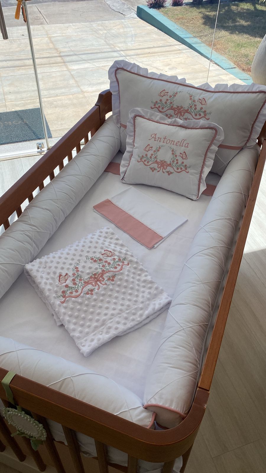 Kit Berço Encanto Luxo - 8 Peças - Rose/Branco-feminino