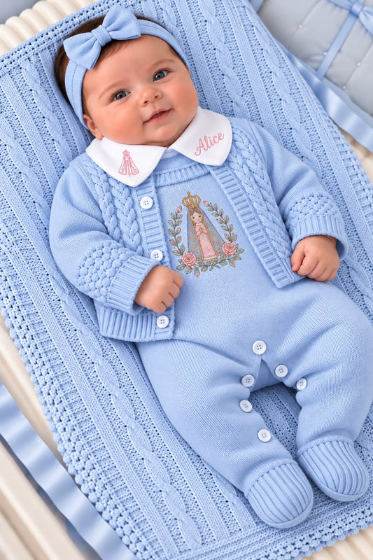 Saida Maternidade Linha 4 pecas Azul Bebe  -Personalizada com Nossa Senhora Aparecida