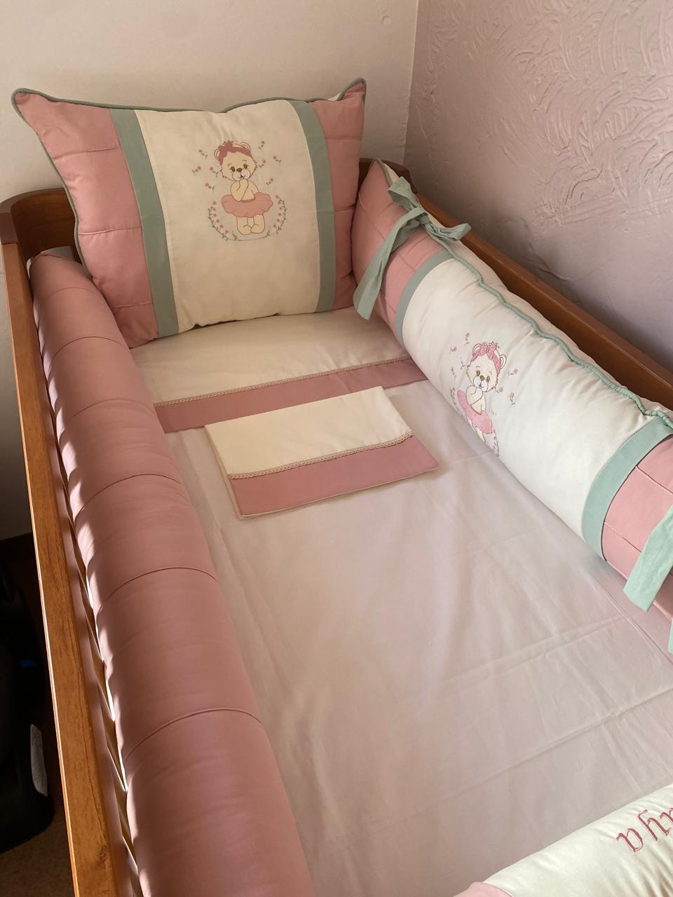 Kit de Berço - Encantado - 8 Peças - Feminino - Rose/verde menta-Ursinha Bailarina