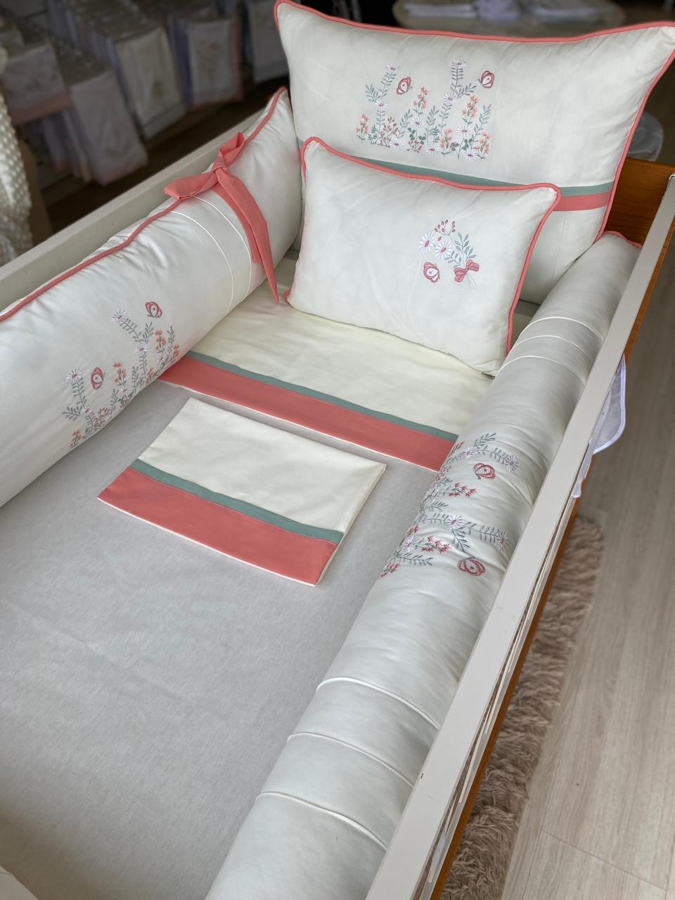 Kit de Berço - Essence - 9 Peças -feminino-jardim-creme baunilha