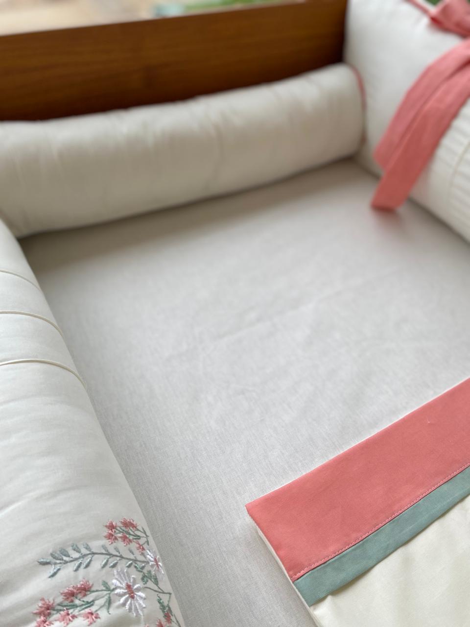 Kit de Berço - Essence - 9 Peças -feminino-jardim-creme baunilha